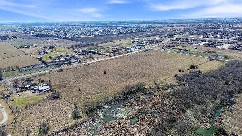 703 E Cook Street, Josephine, TX 75189