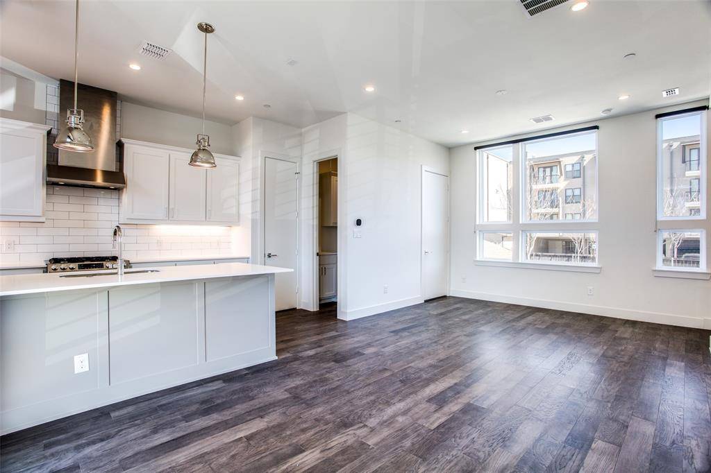 4908 Manett Street #103, Dallas, TX 75206