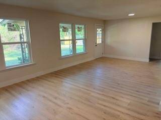 7305 Anderson Boulevard, Fort Worth, TX 76120