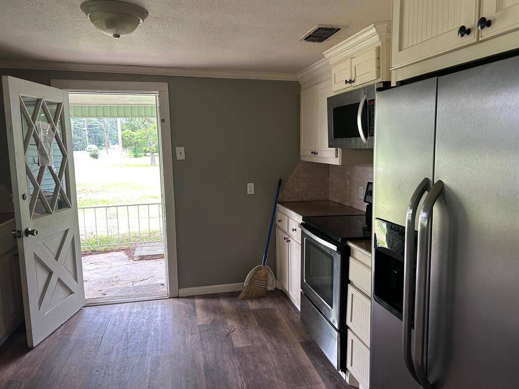 1330 Palmetto Road, Benton, LA 71006