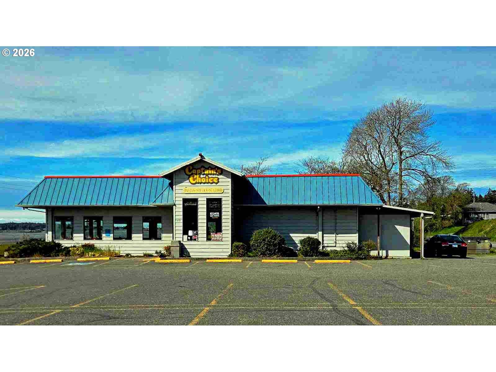 1210 VIRGINIA AVE, North Bend, OR 97459