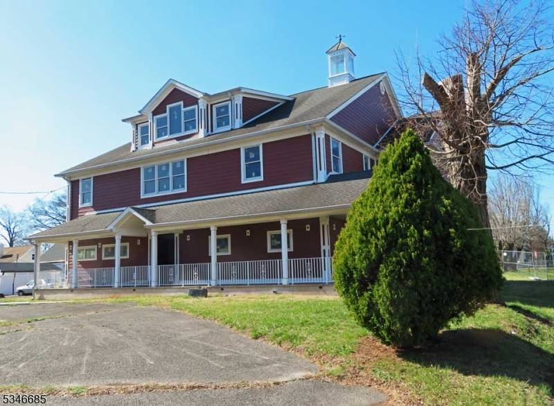 2223 Saint Georges Ave, Rahway City, NJ 07065