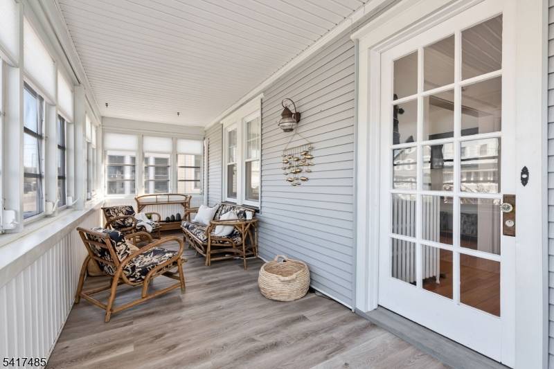 226 3rd St, Beach Haven Boro, NJ 08008