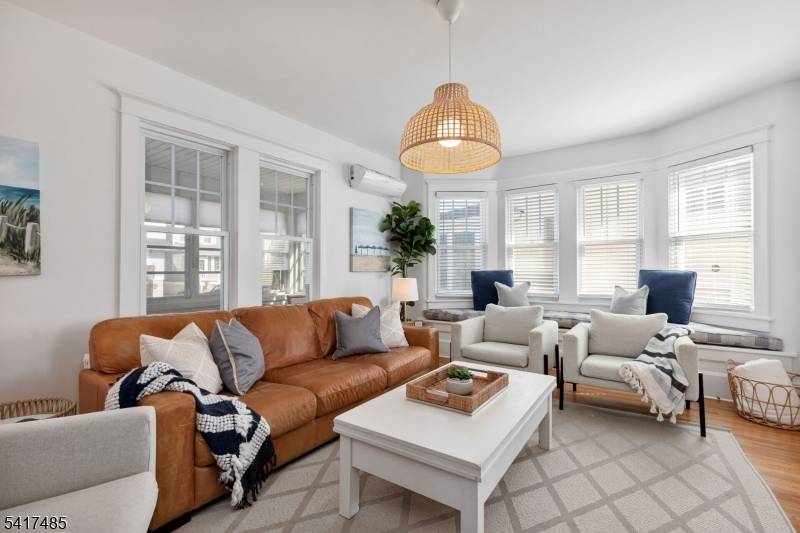 226 3rd St, Beach Haven Boro, NJ 08008