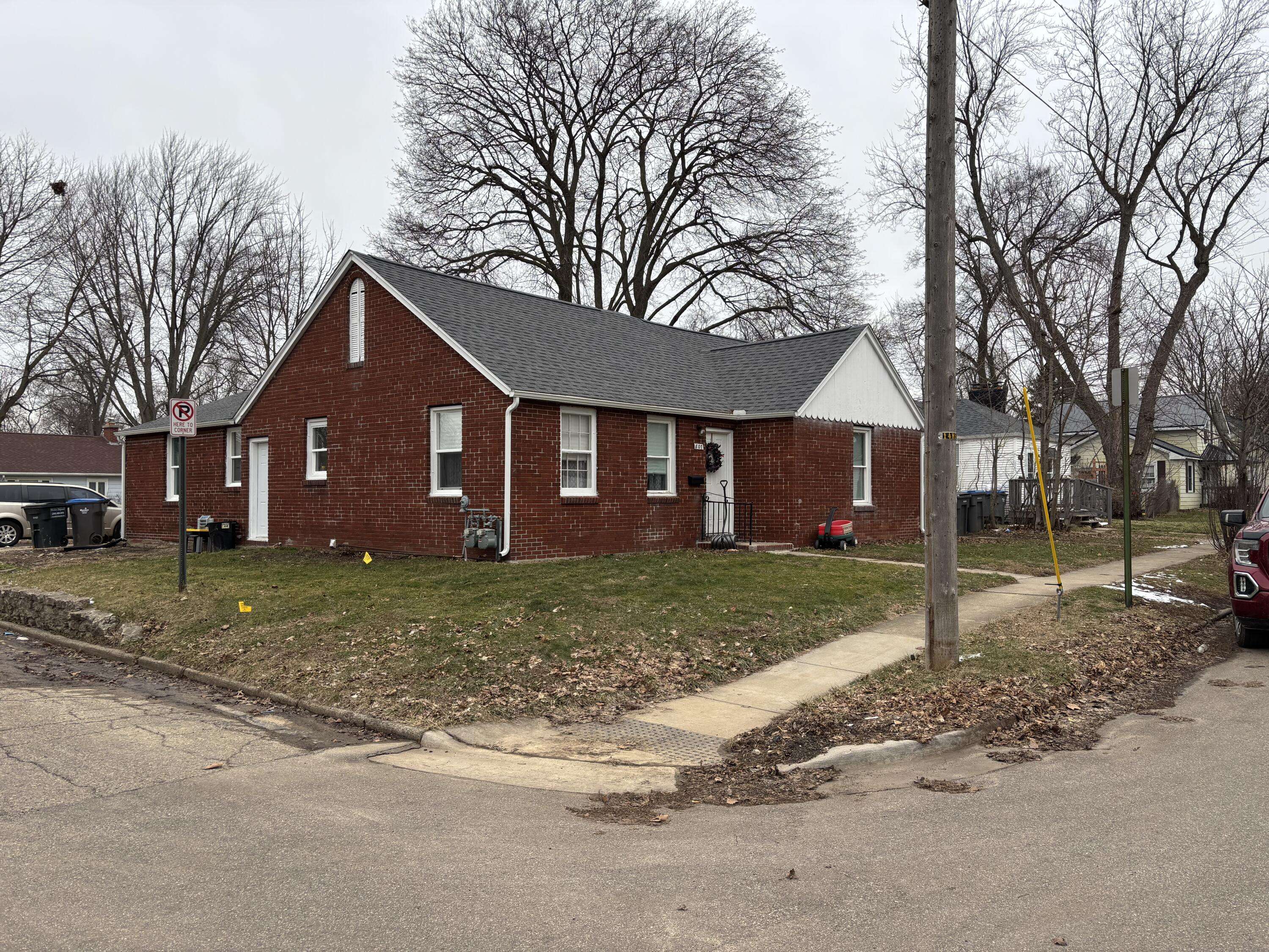 805 Michigan AVE, Sturgis City, MI 49091