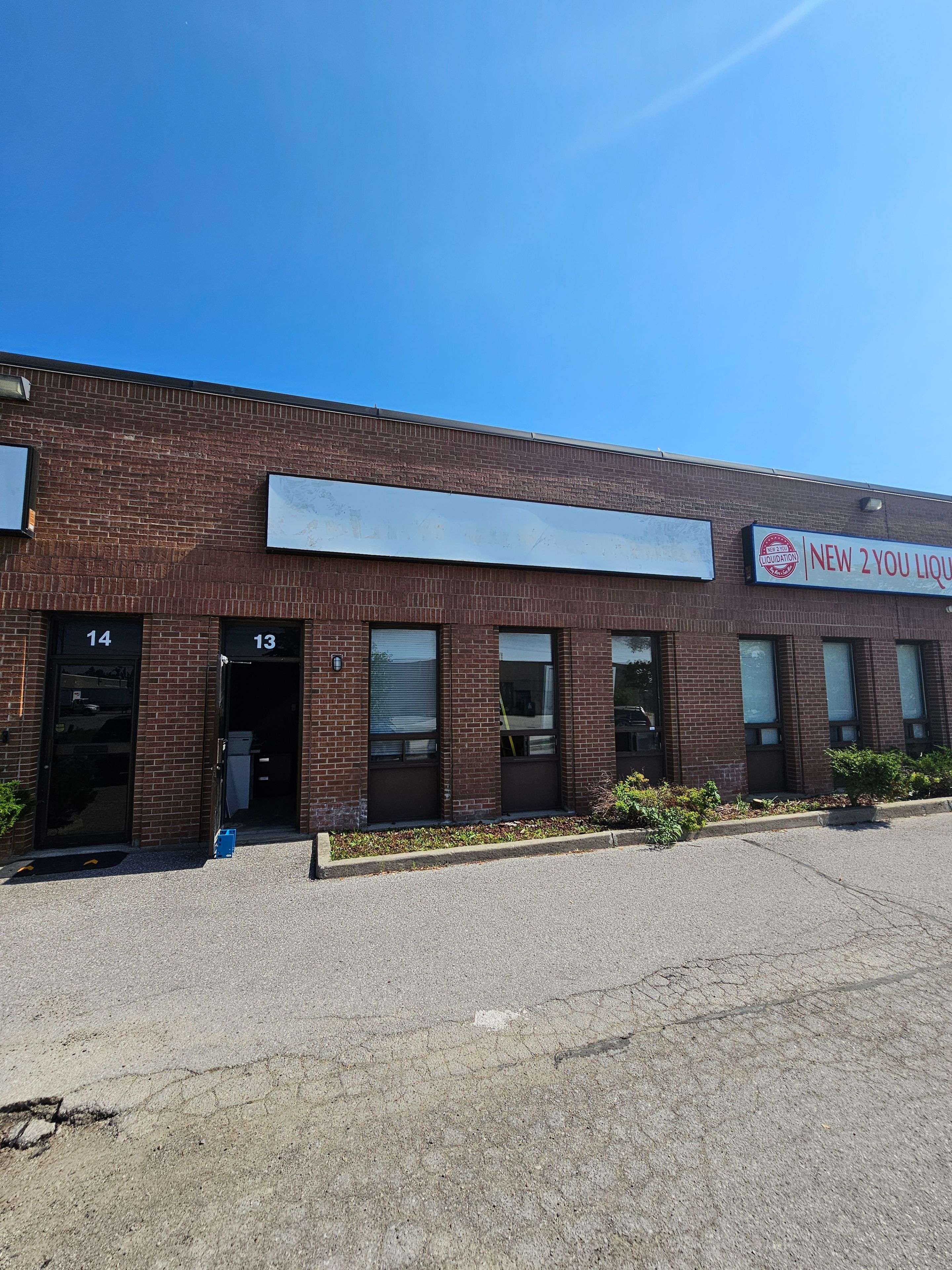 33 ALLIANCE BLVD #13, Barrie, ON L4M 5K2