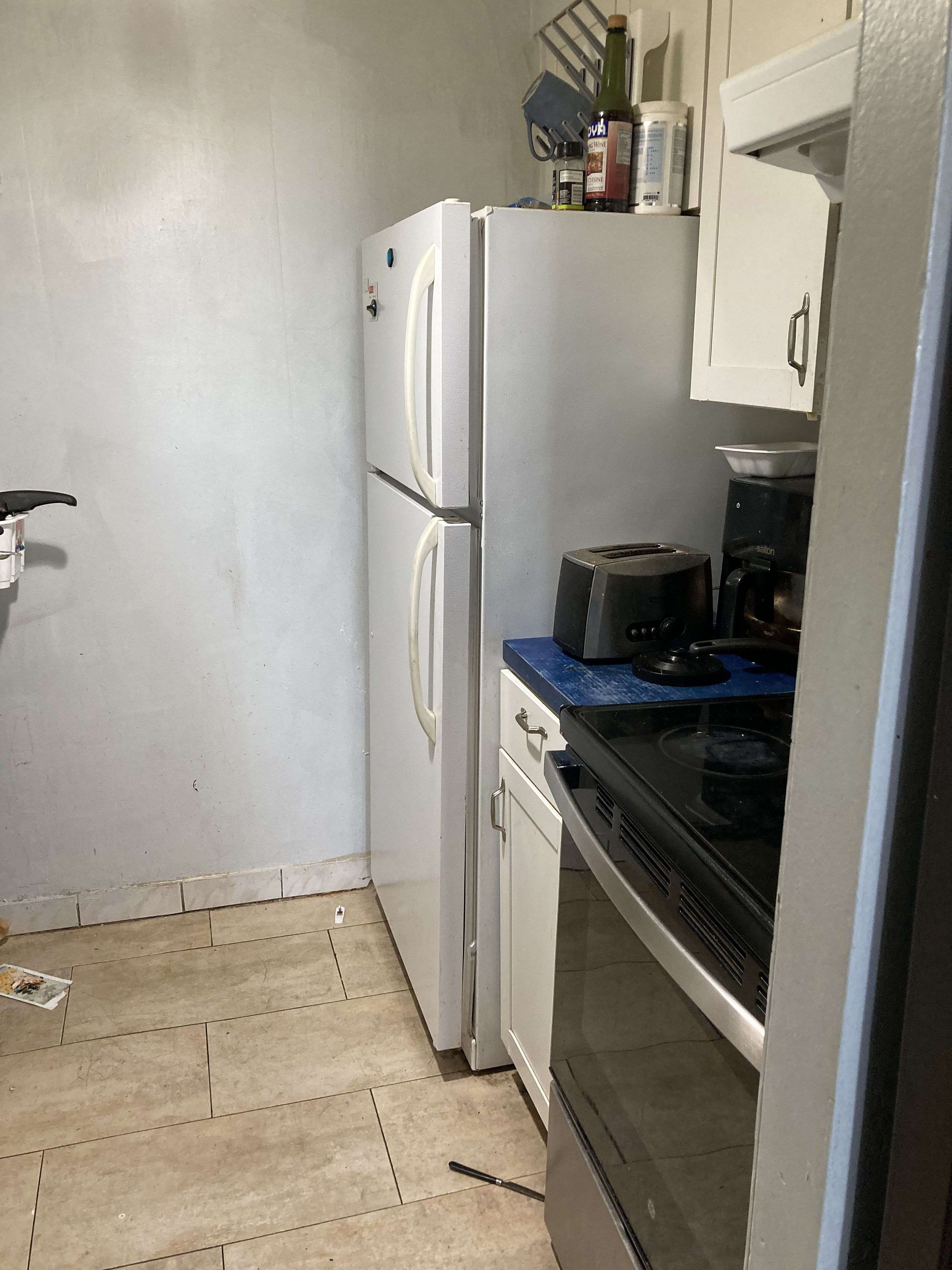 100 Lotherton Pathway #1202, Toronto W04, ON M6B 2G8