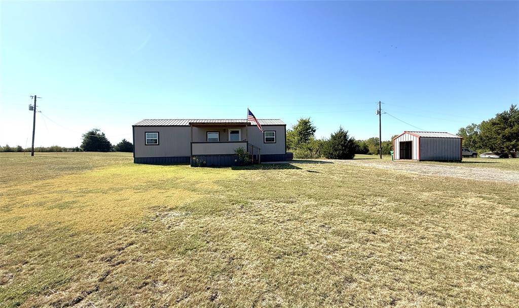 18407 Farm Market 137, Roxton, TX 75477