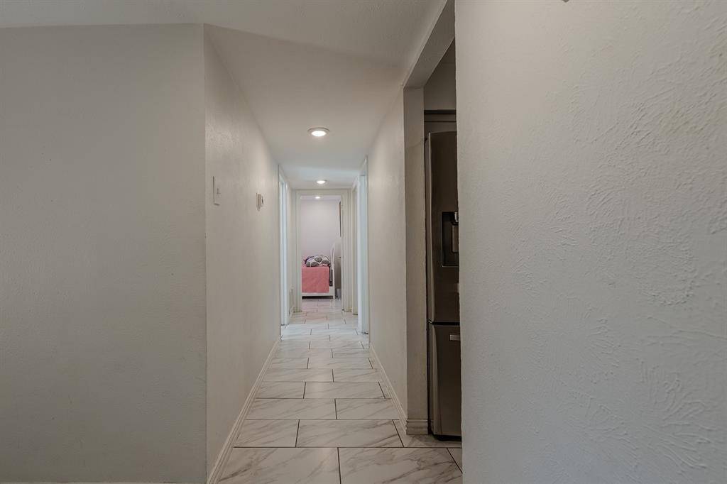 2721 W Oakdale Road, Irving, TX 75060