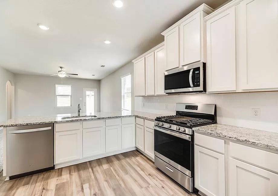 629 Harbor Oaks Drive, Anna, TX 75409