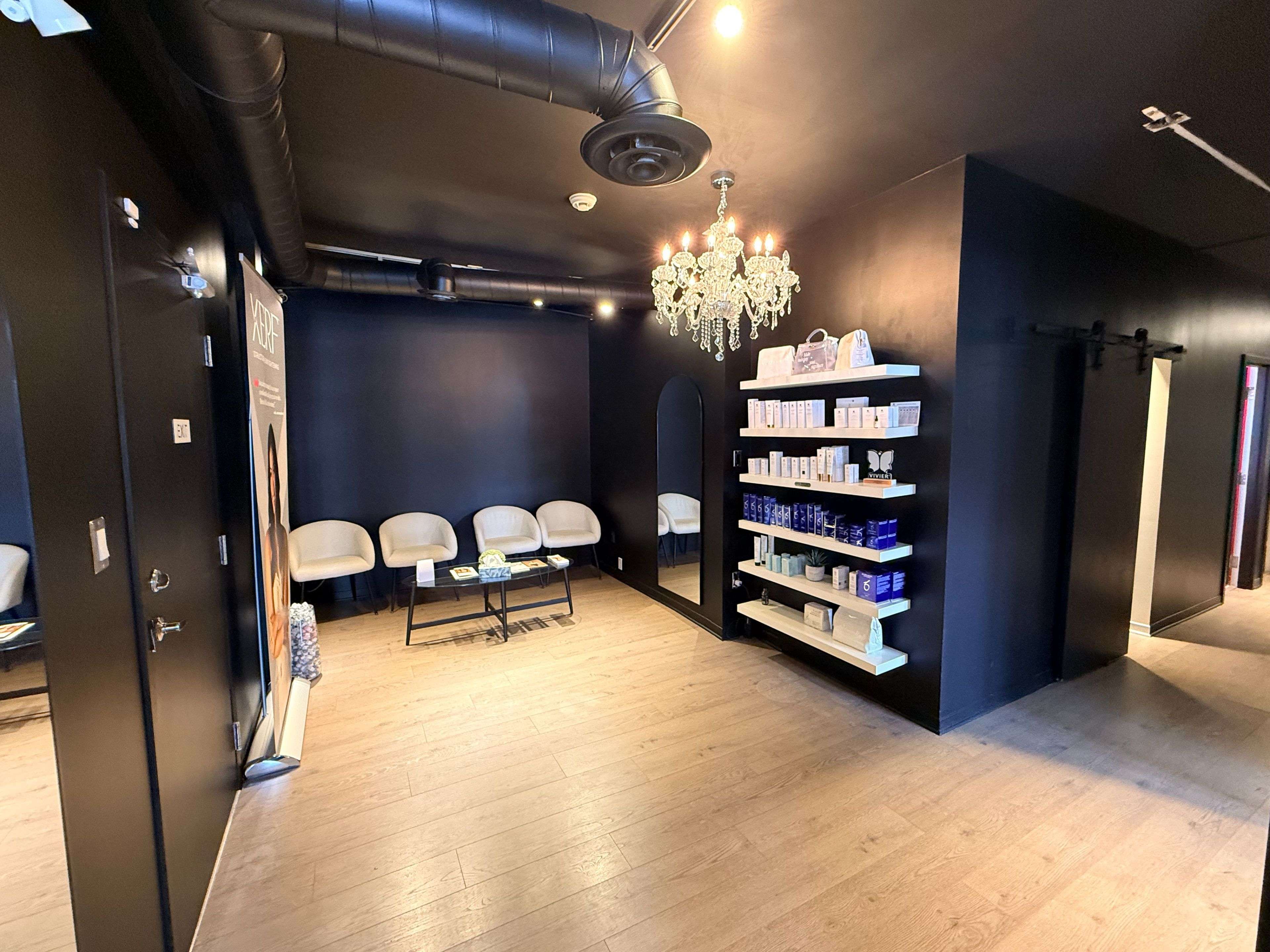 408 Churchill AVE #A, Carlingwood - Westboro And Area, ON K1Z 5C6