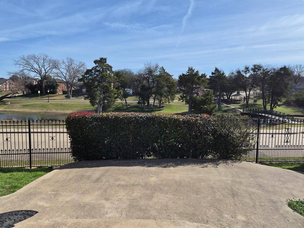 1088 Magnolia Lane, Cedar Hill, TX 75104