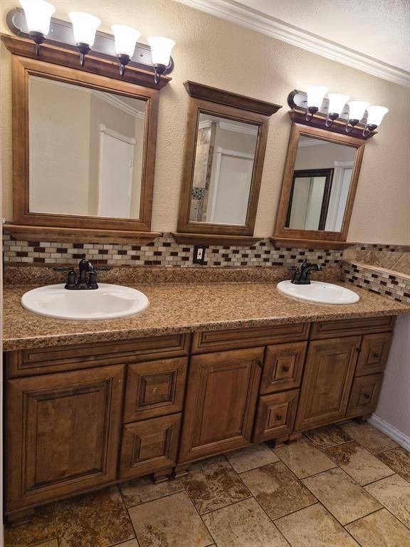 1088 Magnolia Lane, Cedar Hill, TX 75104