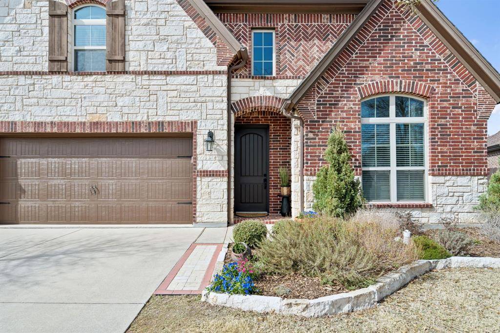 409 Chestnut Lane, Roanoke, TX 76262