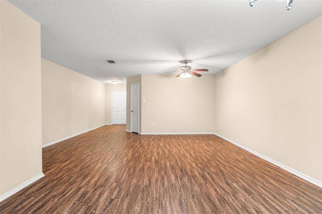 3516 Clydesdale Drive, Denton, TX 76210