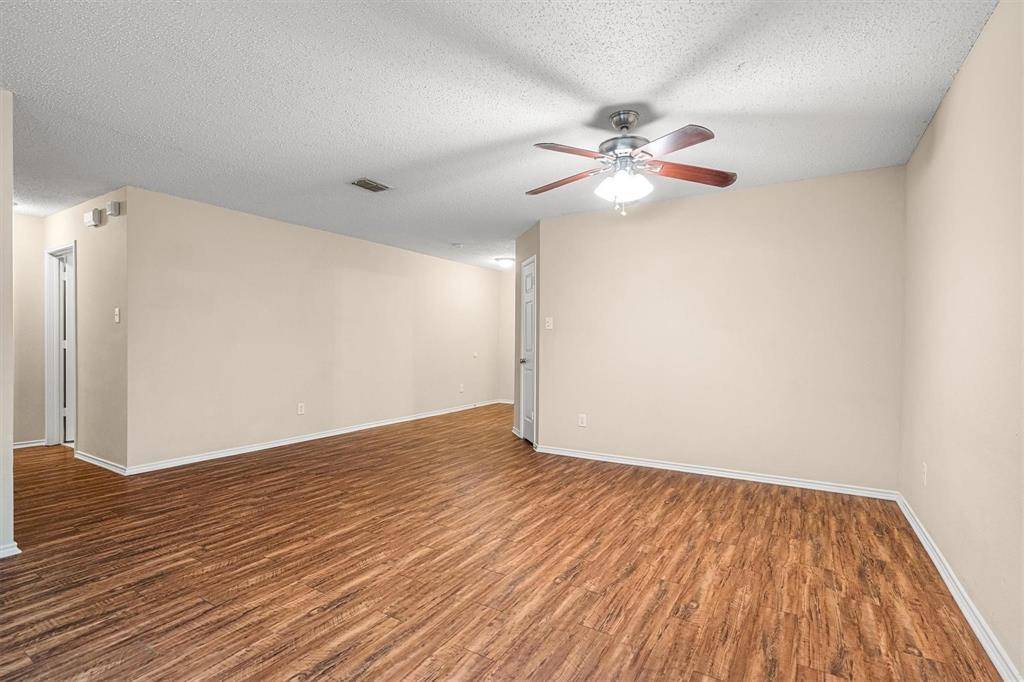 3516 Clydesdale Drive, Denton, TX 76210