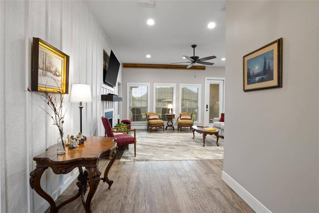 1000 Stone Bridge, Mount Pleasant, TX 75455