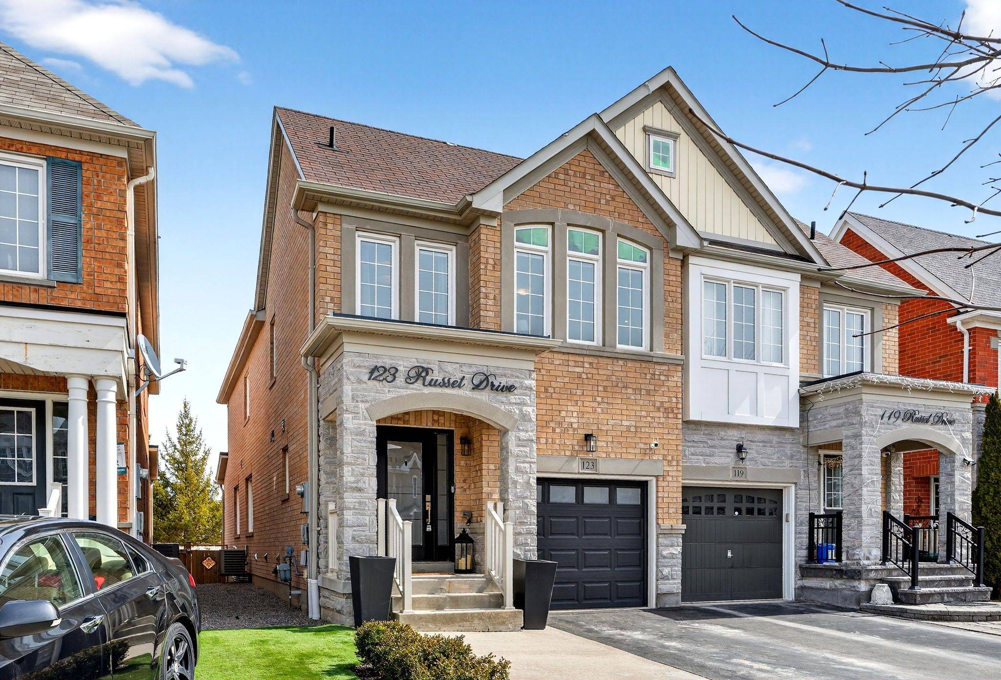 123 RUSSEL DR, Bradford West Gwillimbury, ON L3Z 3B9