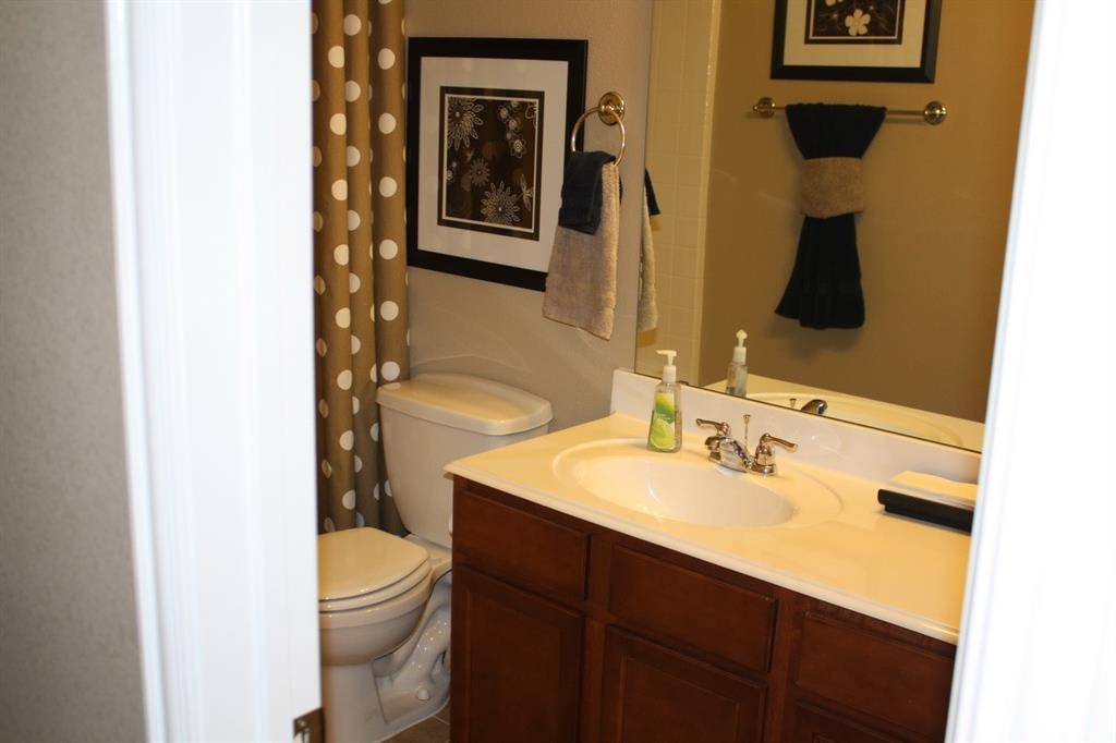 2777 cresent lake Drive, Little Elm, TX 75068