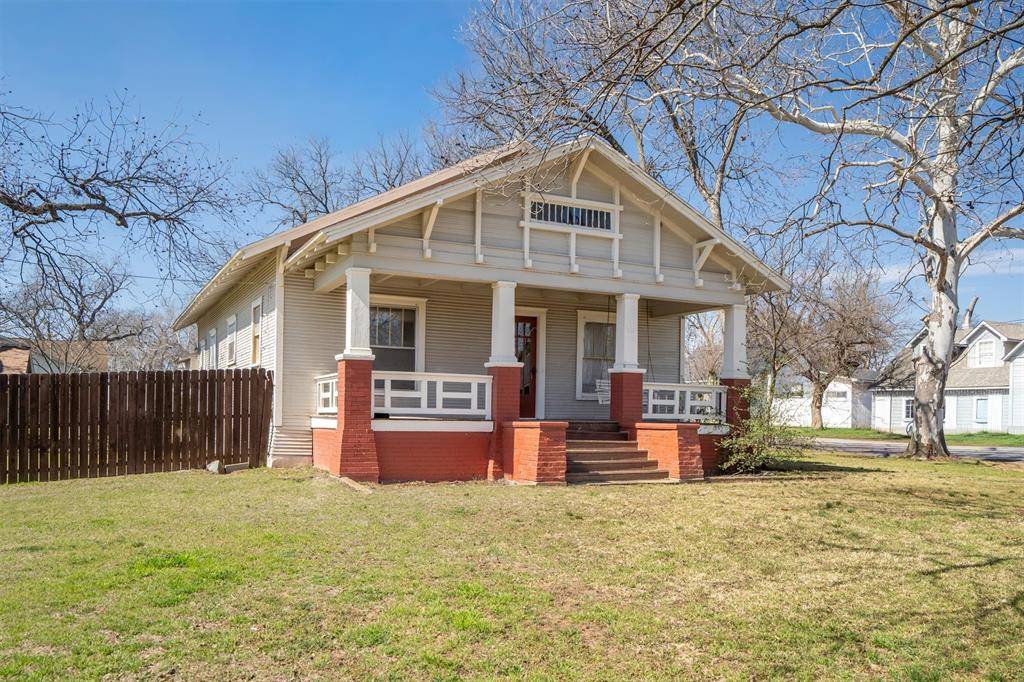 200 Dewitt Street, Collinsville, TX 76233