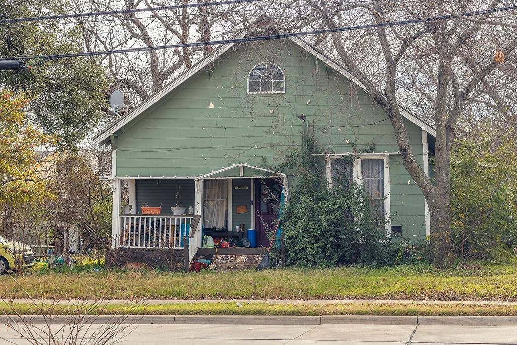205 W Broad Street, Mansfield, TX 76063