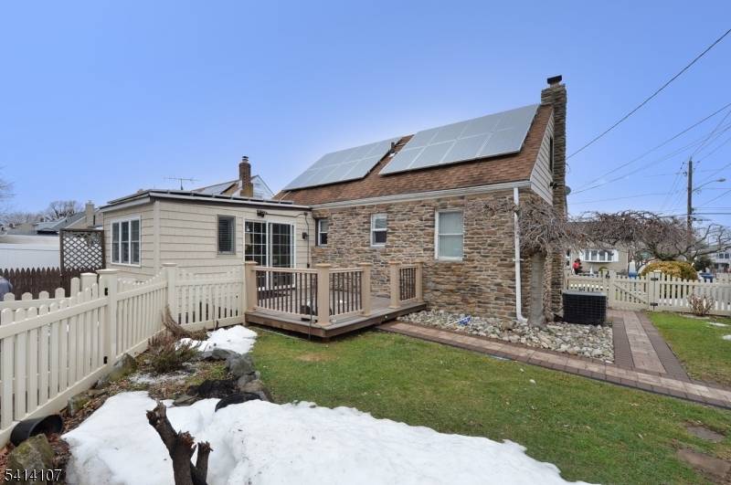 379 Ashley St, Perth Amboy City, NJ 08861