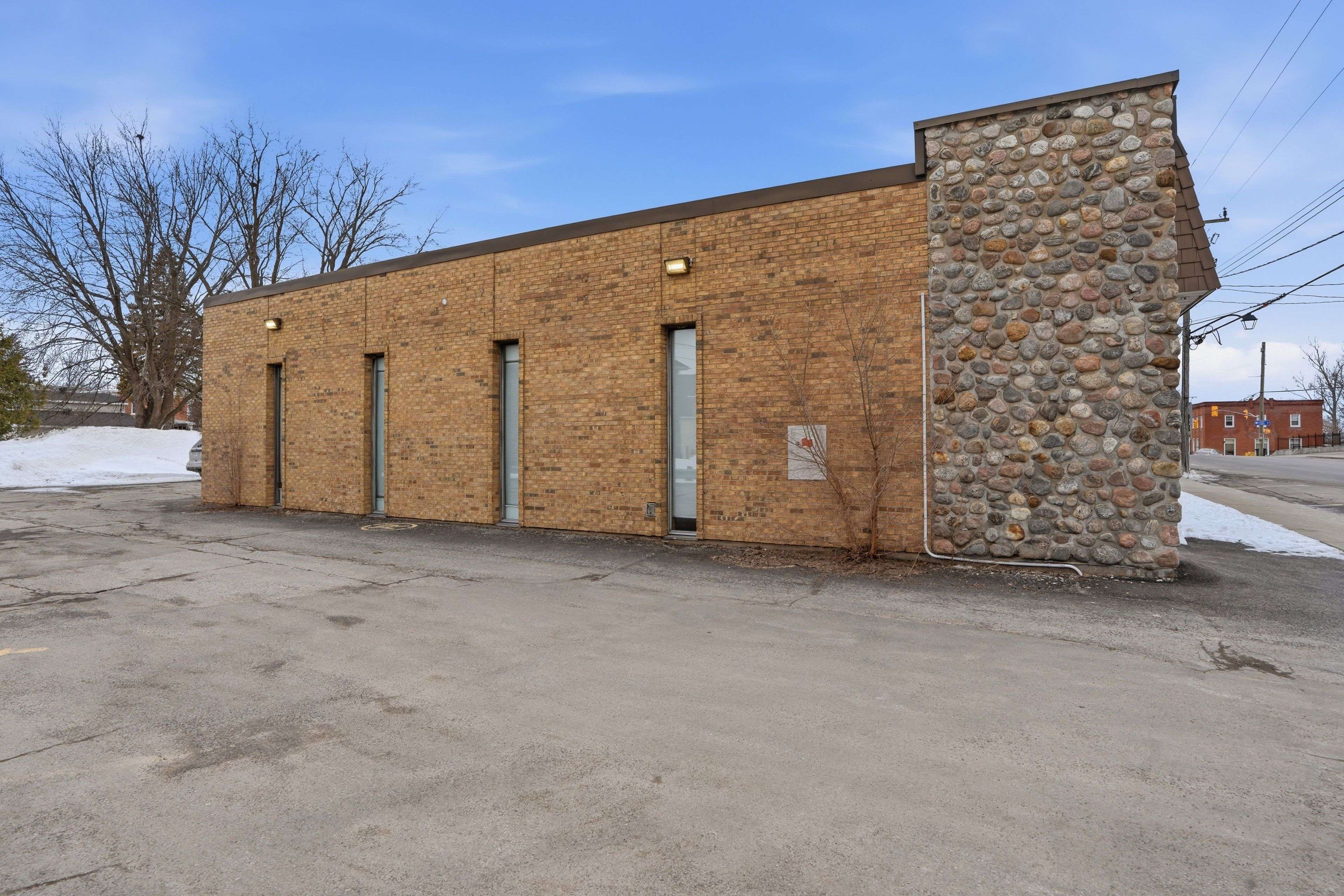 38 Main ST E, Champlain, ON K0B 1R0