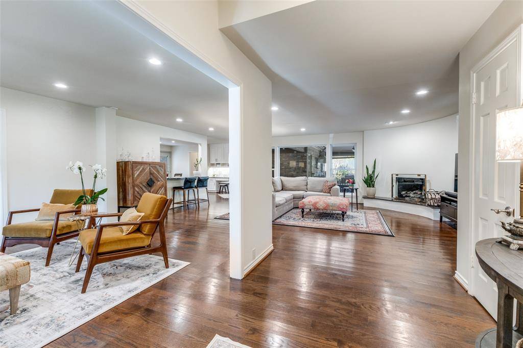 7249 Ashington Drive, Dallas, TX 75225