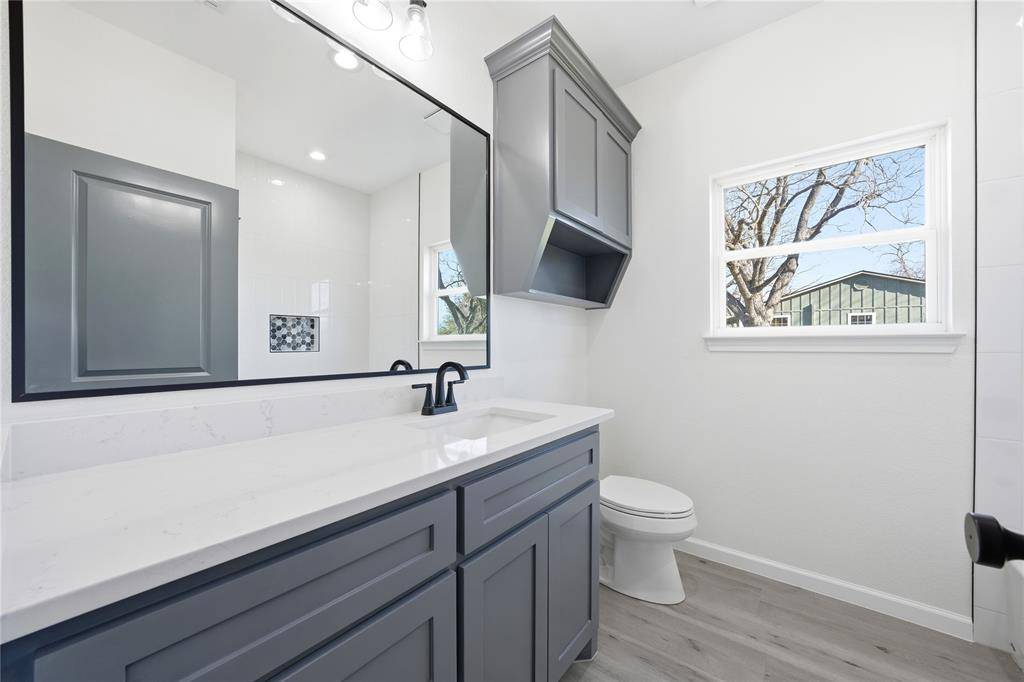 412 E Hunt Street, Bremond, TX 76629