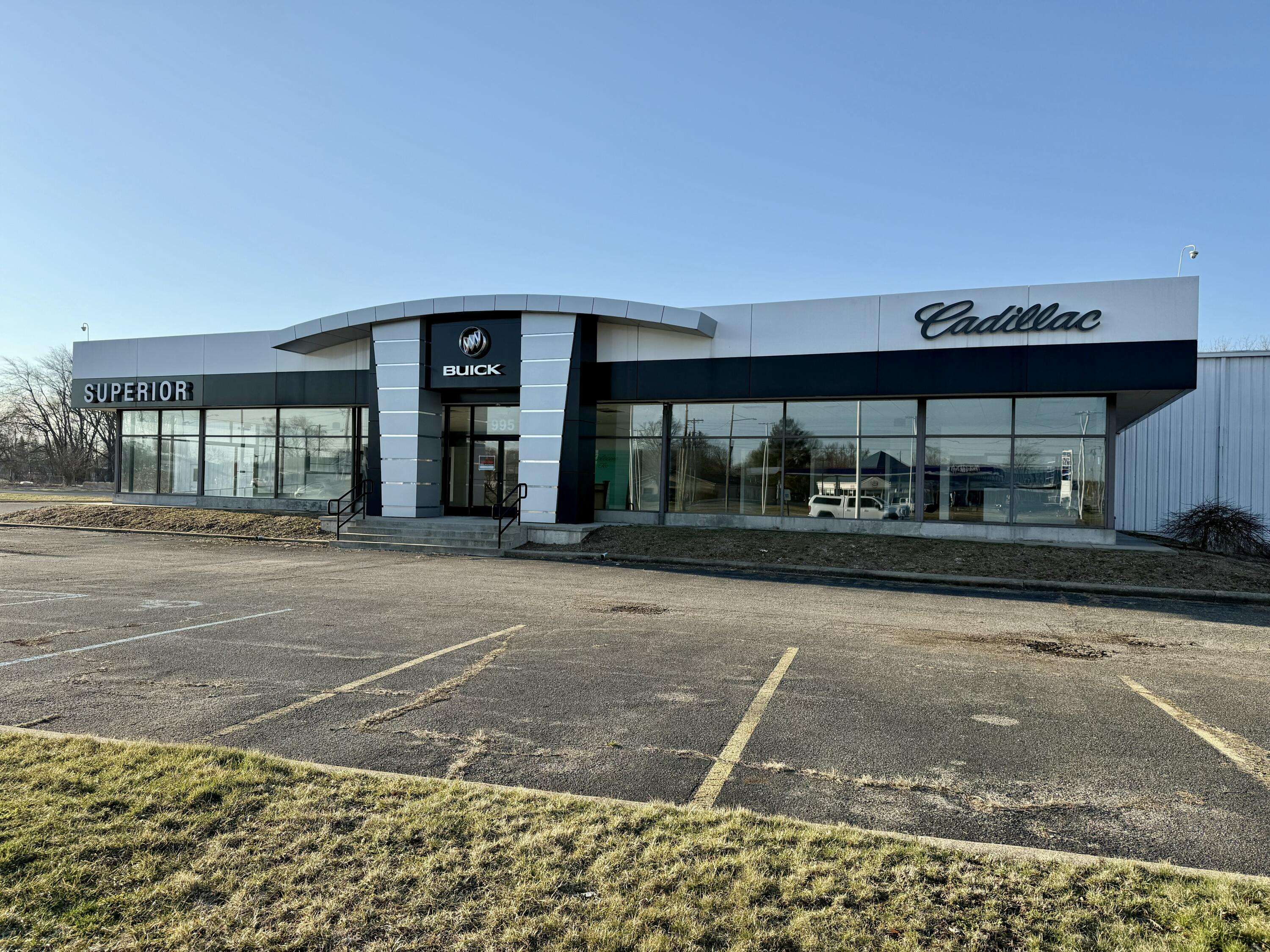 995 W Columbia AVE, Battle Creek City, MI 49015