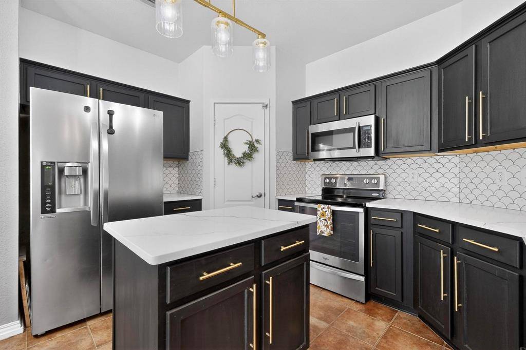 3005 Mason Avenue, Corinth, TX 76210