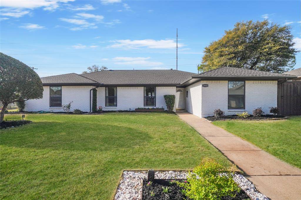 1910 University Drive, Richardson, TX 75081