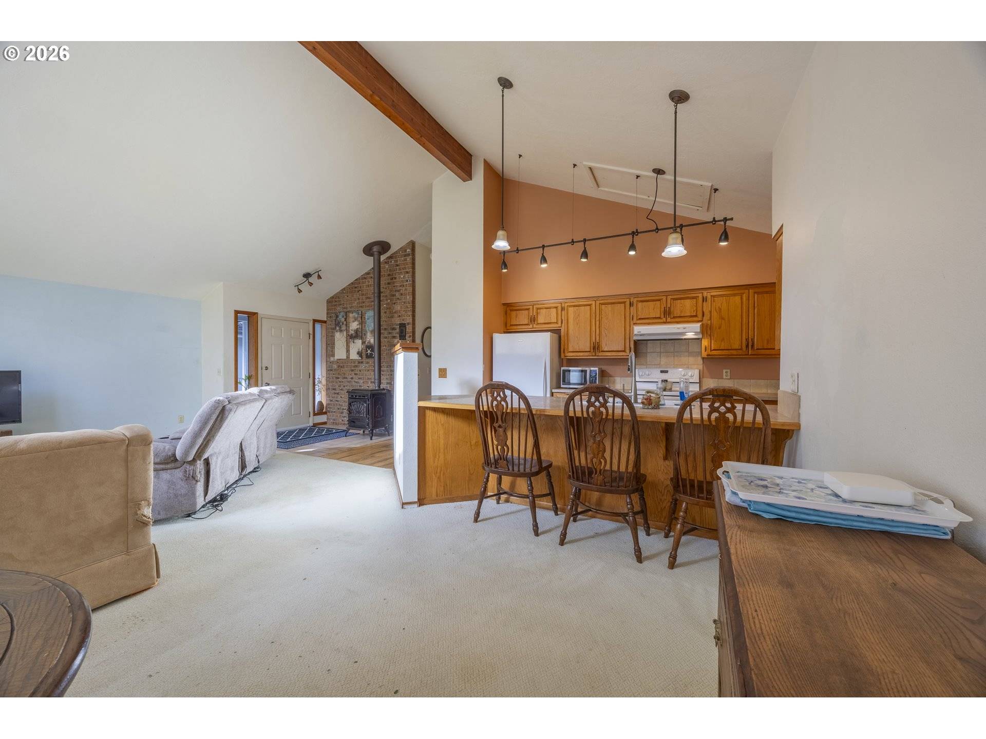 341 COMBS CIR, Yachats, OR 97498