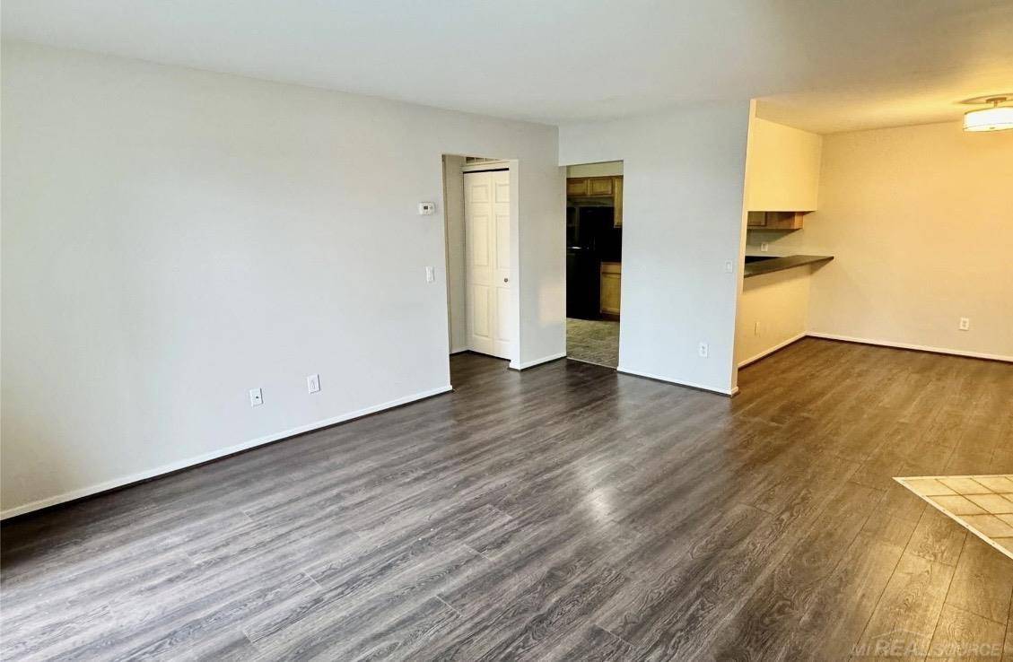 2605 Greenstone BLVD APT 201 ST, Auburn Hills, MI 48326