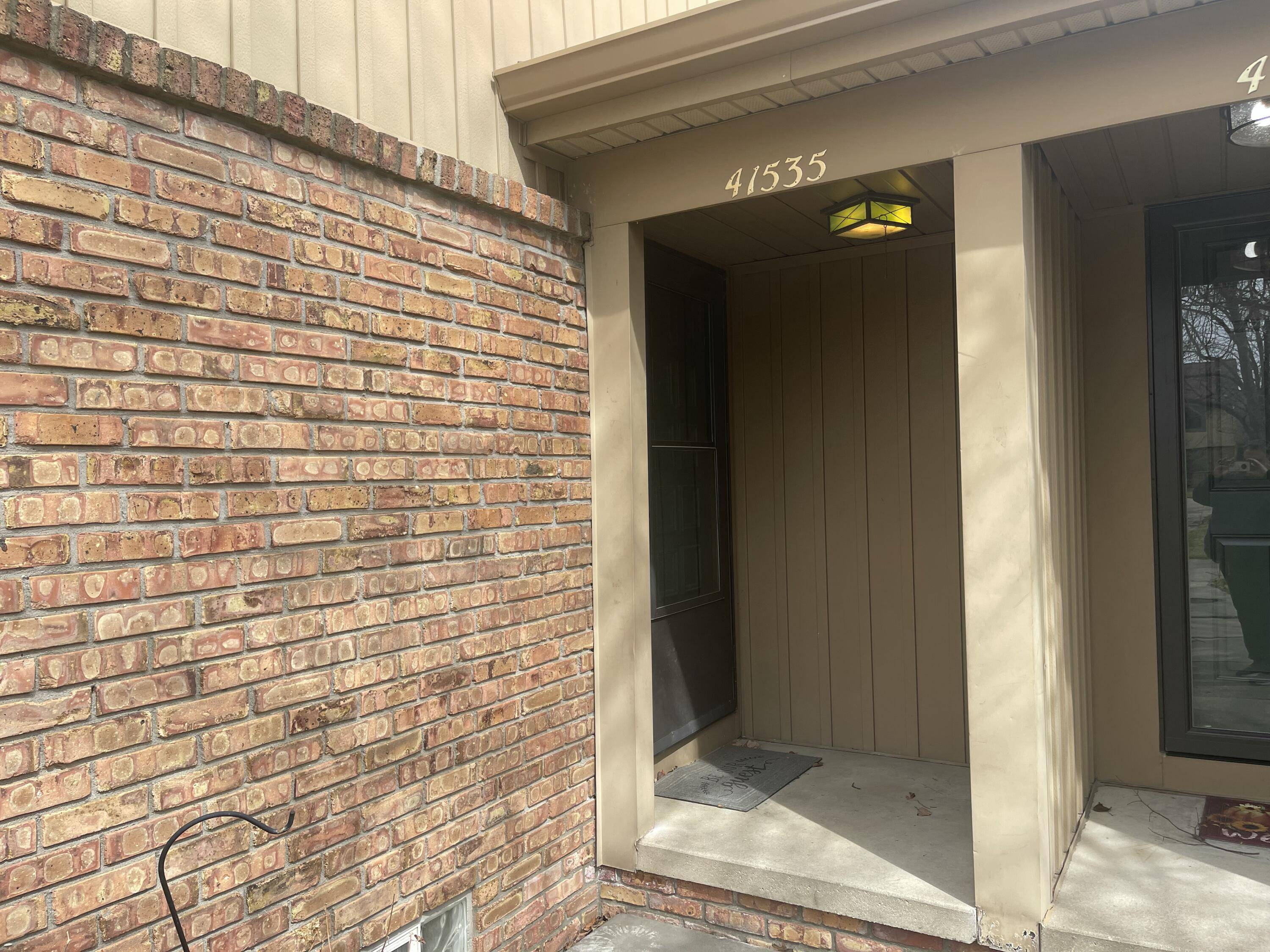 41535 Bedford DR, Canton Twp, MI 48187