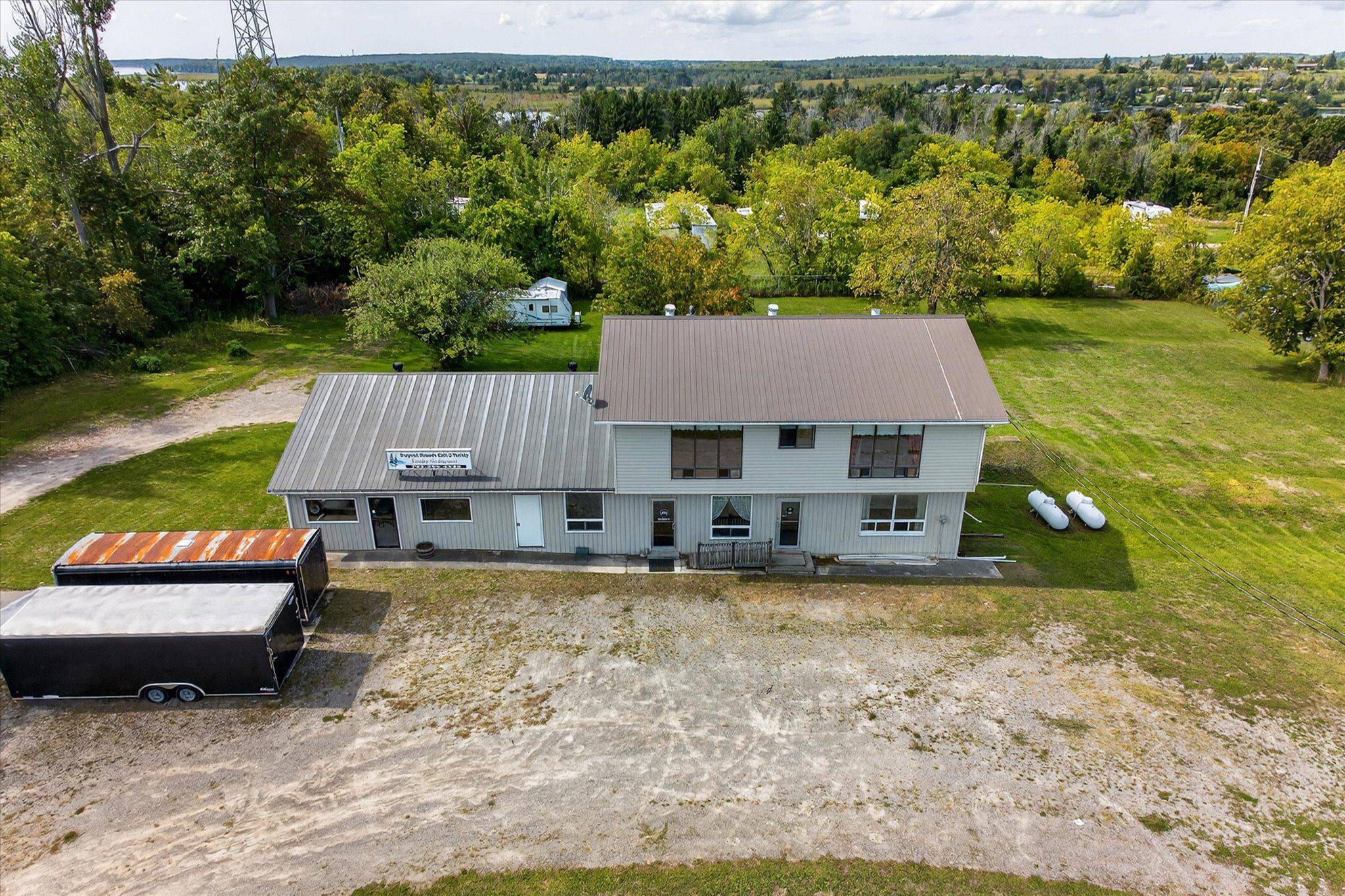 680 Serpent Mounds RD, Otonabee-south Monaghan, ON K0L 2G0