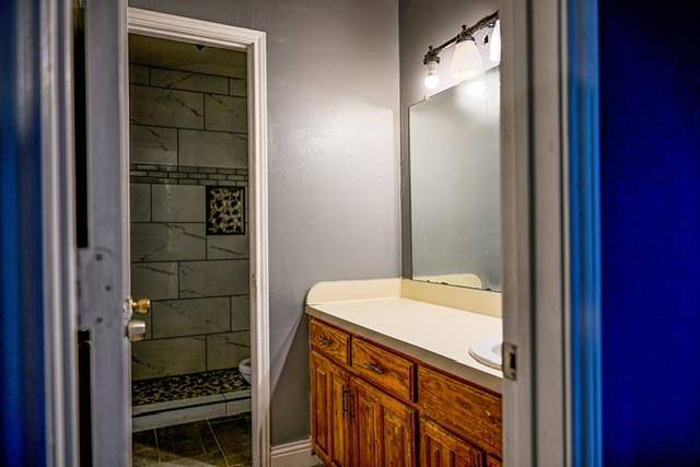 224 Etta Avenue, Waxahachie, TX 75165