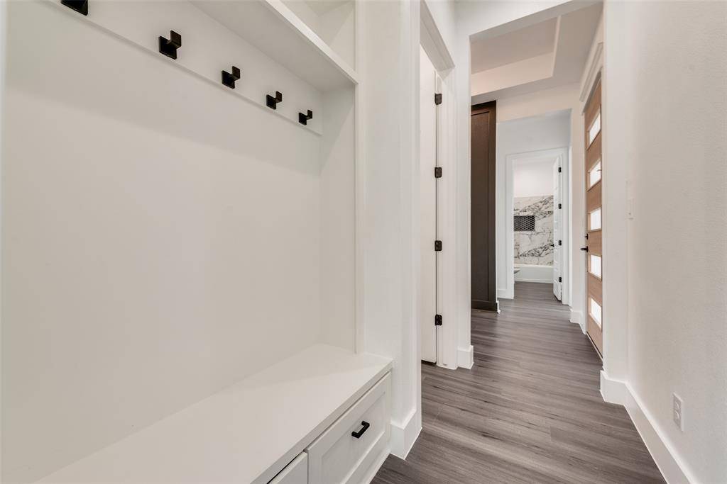 3811 Aransas Street, Dallas, TX 75212