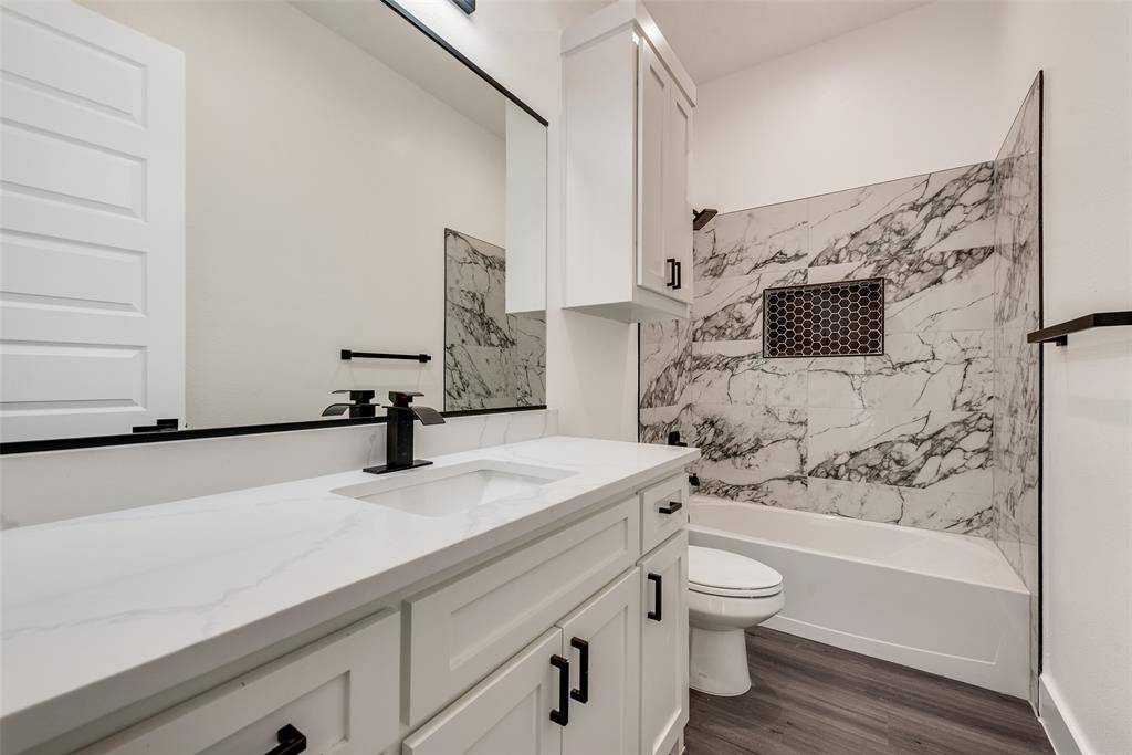 3811 Aransas Street, Dallas, TX 75212