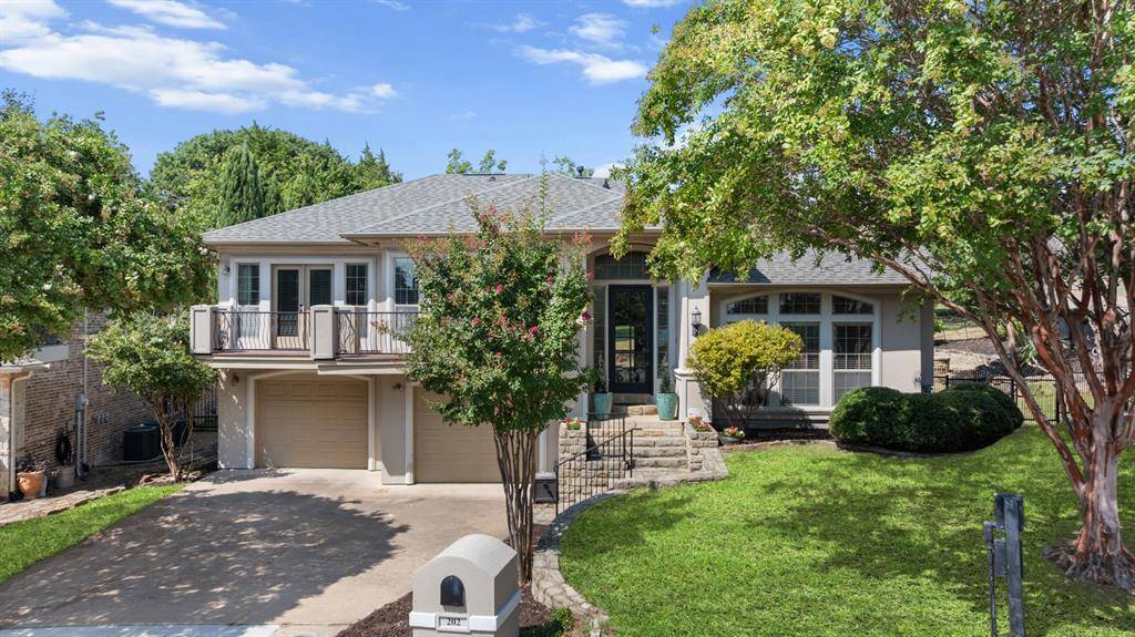 202 Harbor Landing Drive, Rockwall, TX 75032