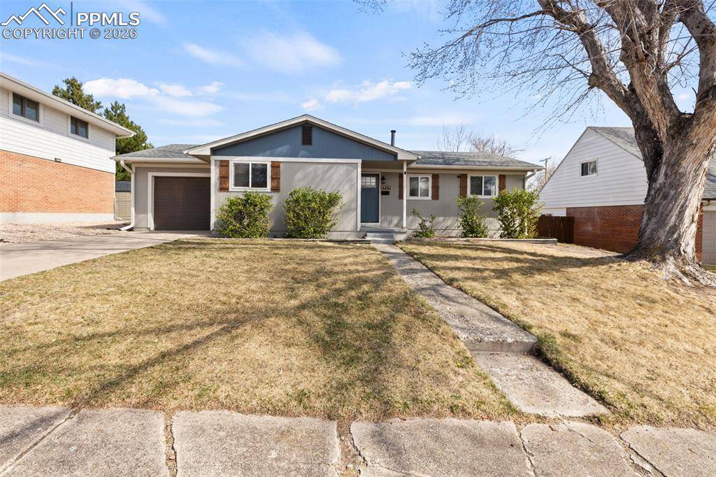 2217 Alpine DR, Colorado Springs, CO 80909