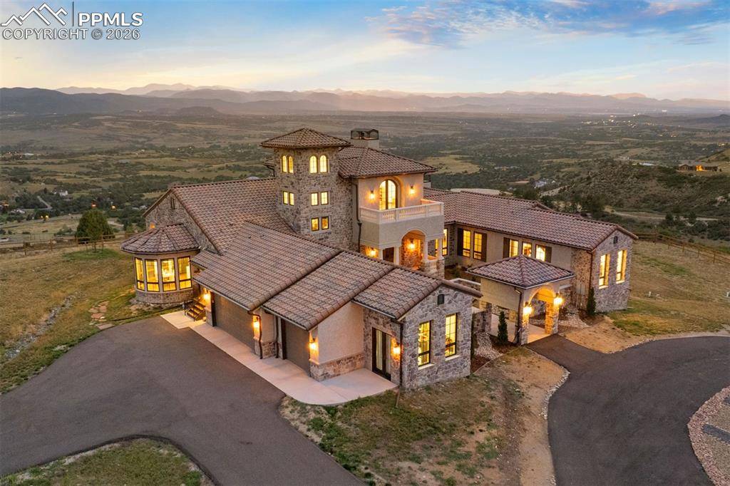 253 Stone Pointe TRL, Castle Rock, CO 80109