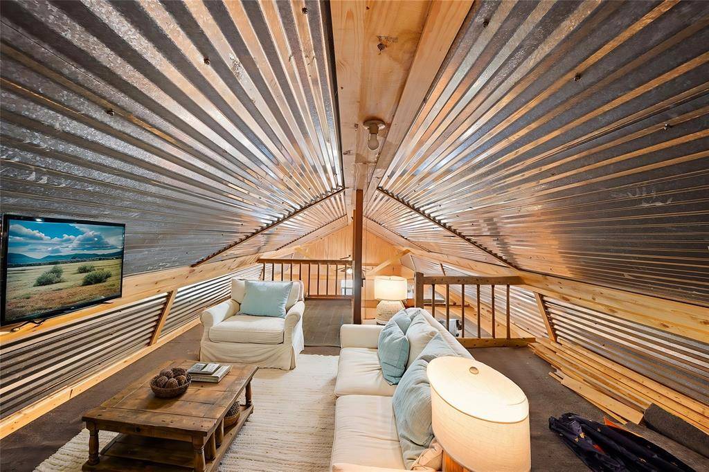 134 Maple Avenue, Streetman, TX 75859