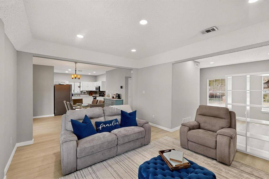 1609 Wesley Drive, Mesquite, TX 75149