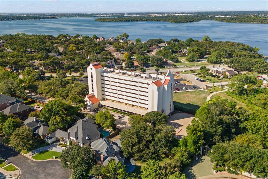 2100 Reflection Bay Drive, Arlington, TX 76013