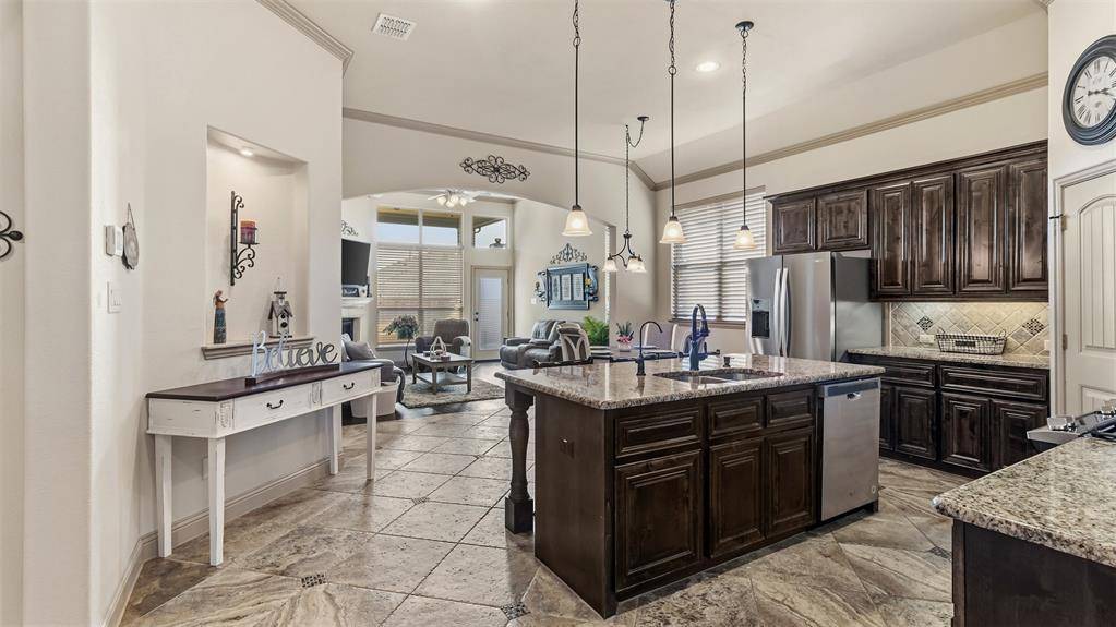 509 Alice Lane, Fate, TX 75189