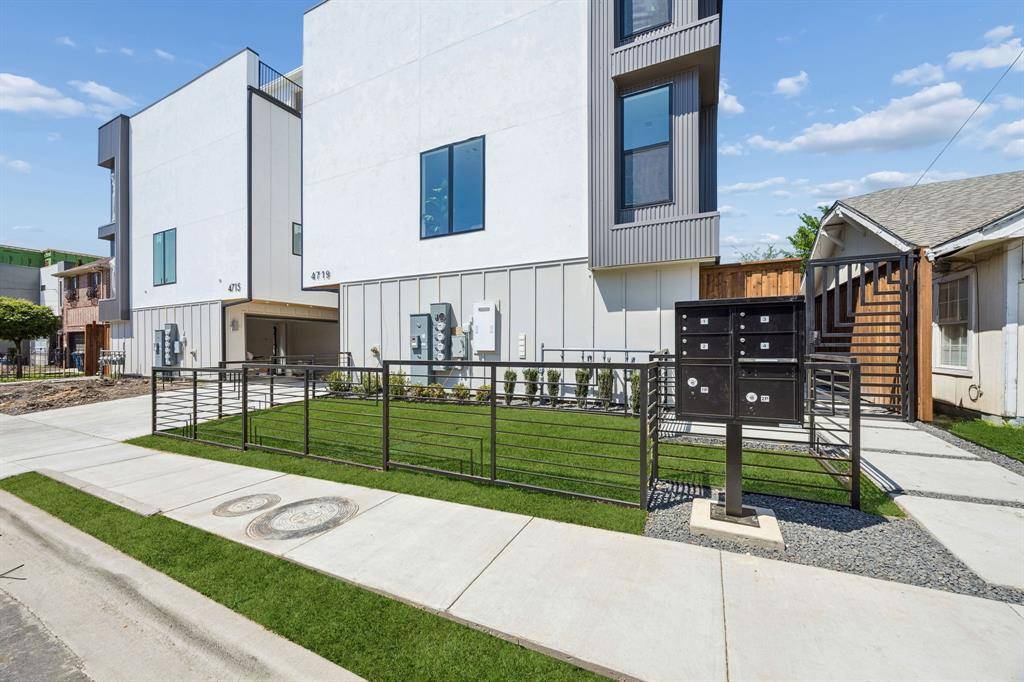4719 Manett Street #101, Dallas, TX 75204