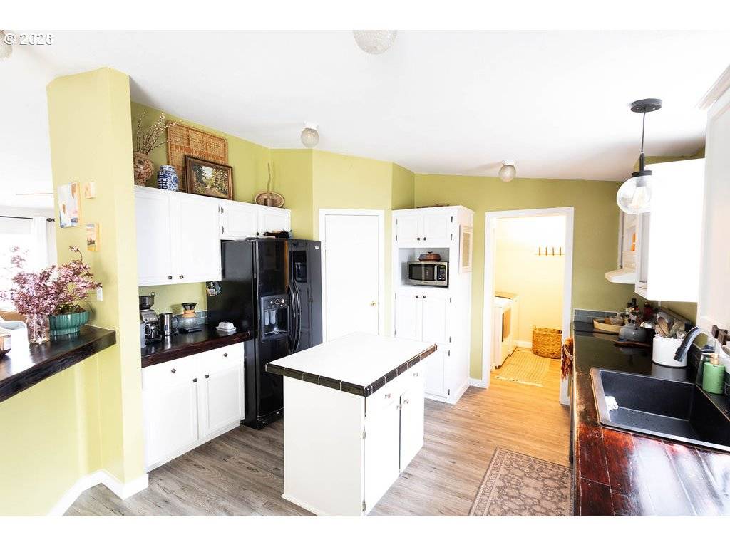 2225 TERRA LEA CT, La Grande, OR 97850