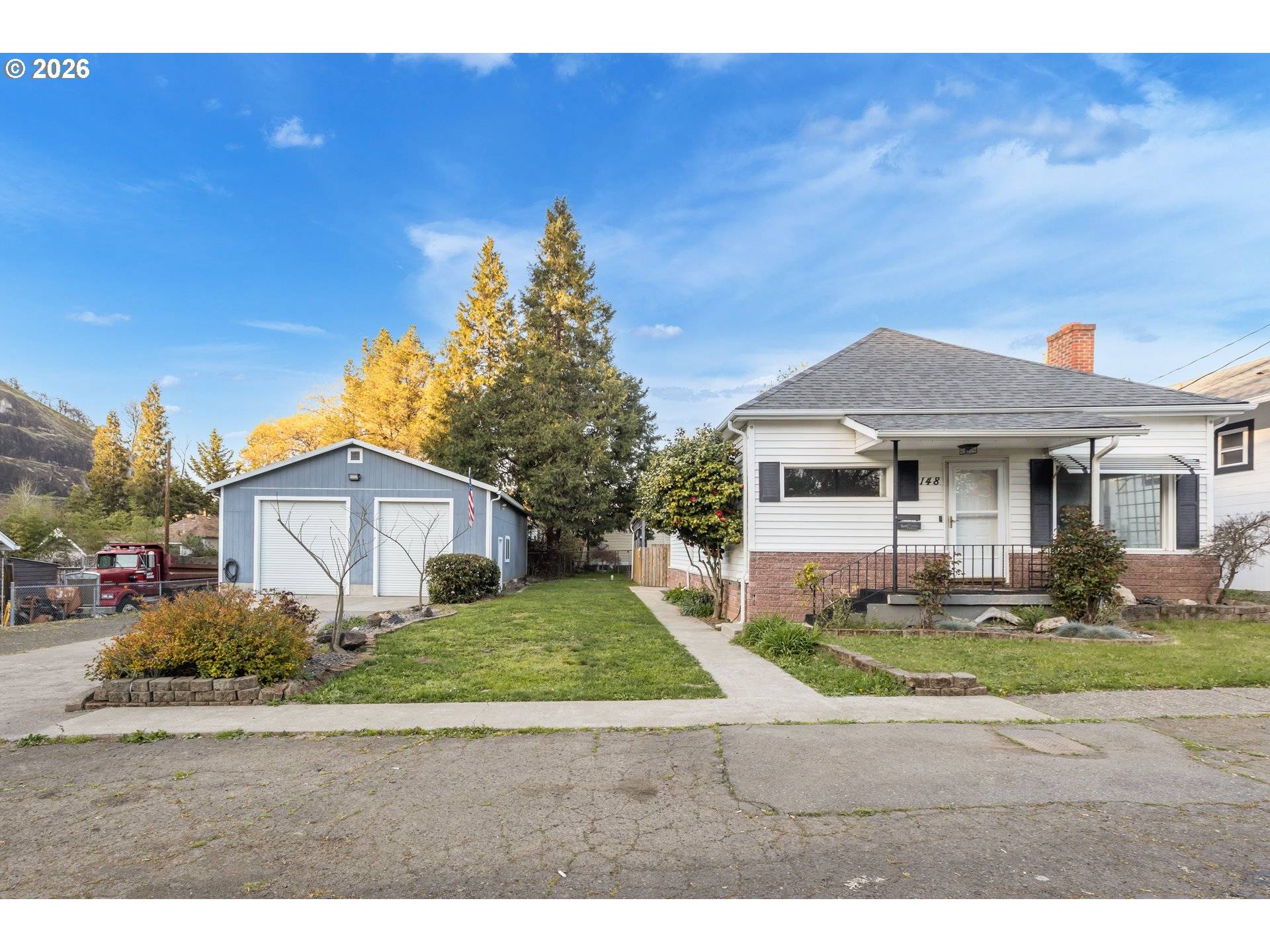 148 SE HOUCK AVE, Roseburg, OR 97470