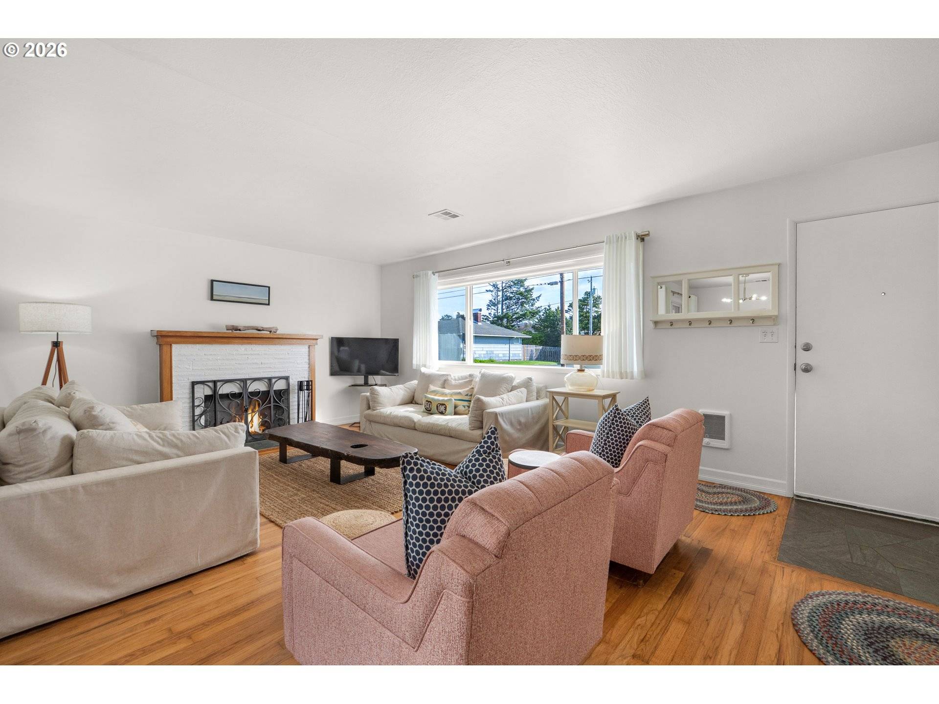 1210 S COLUMBIA ST, Seaside, OR 97138